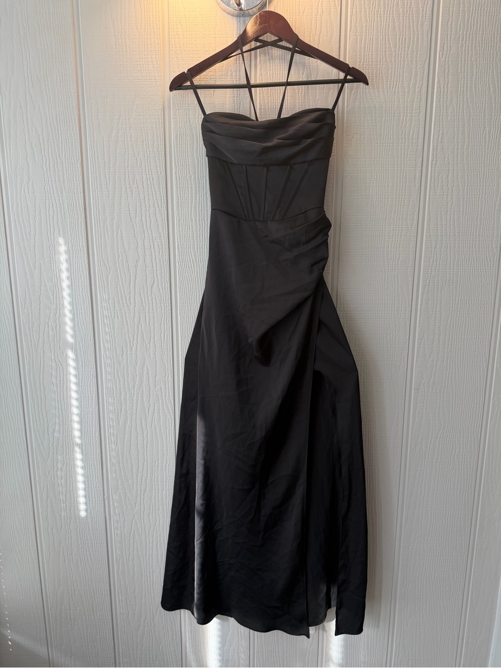 Elegant Black Strapless Dress
